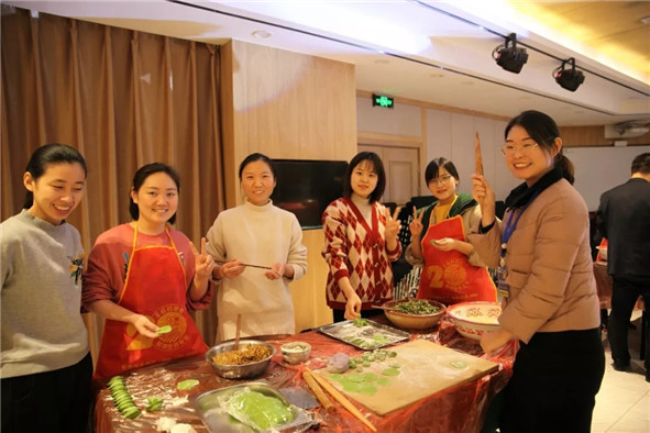 五彩“饺香”，家人“情长” ——中威2019冬至大联欢